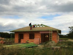 pocas stavby domu, referencie